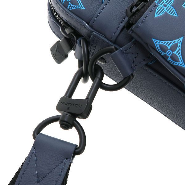 Louis Vuitton Shadow Trio Messenger — view 4