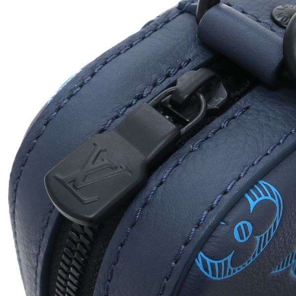 Louis Vuitton Shadow Trio Messenger — view 7