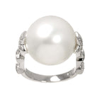 Chanel Comet Ring White Butterfly Pearl Diamond 18k WG White Gold 750 — view 2