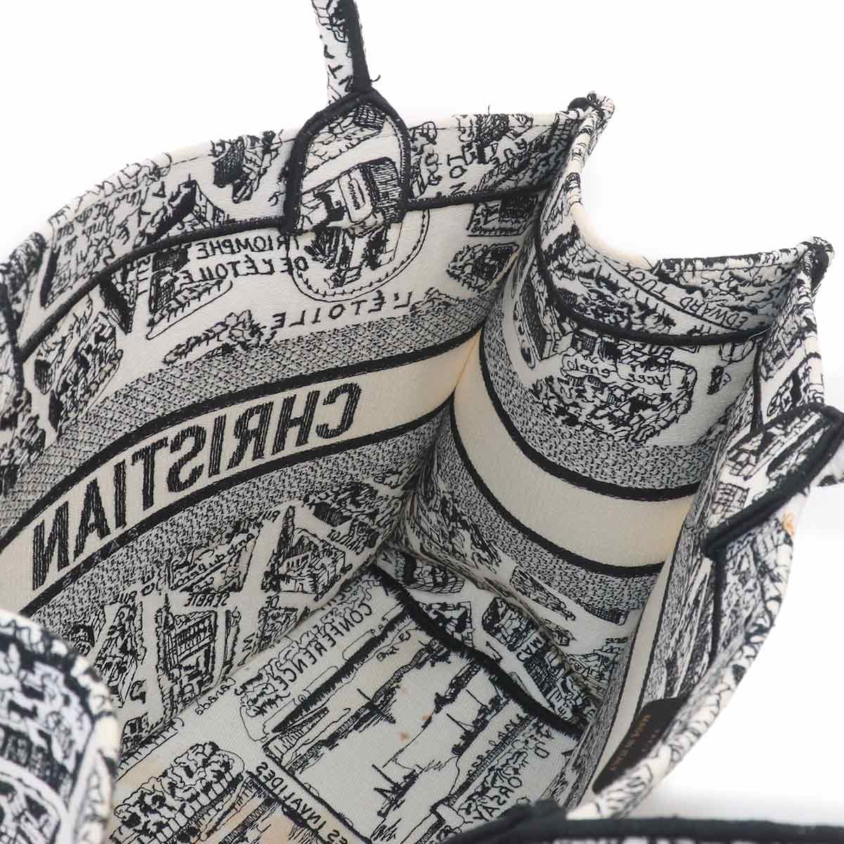 Dior Plan de Paris Book Tote Canvas White — view 7
