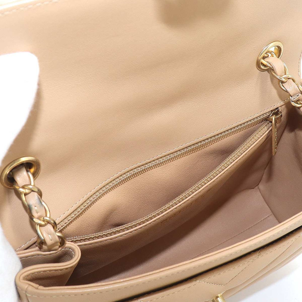 Chanel Golden Class CC Quilted Blanc Stitch 2-Way Hand Chain Shoulder — view 8