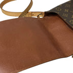 Louis Vuitton Musette Salsa Monogram Shoulder Bag Canvas — view 9