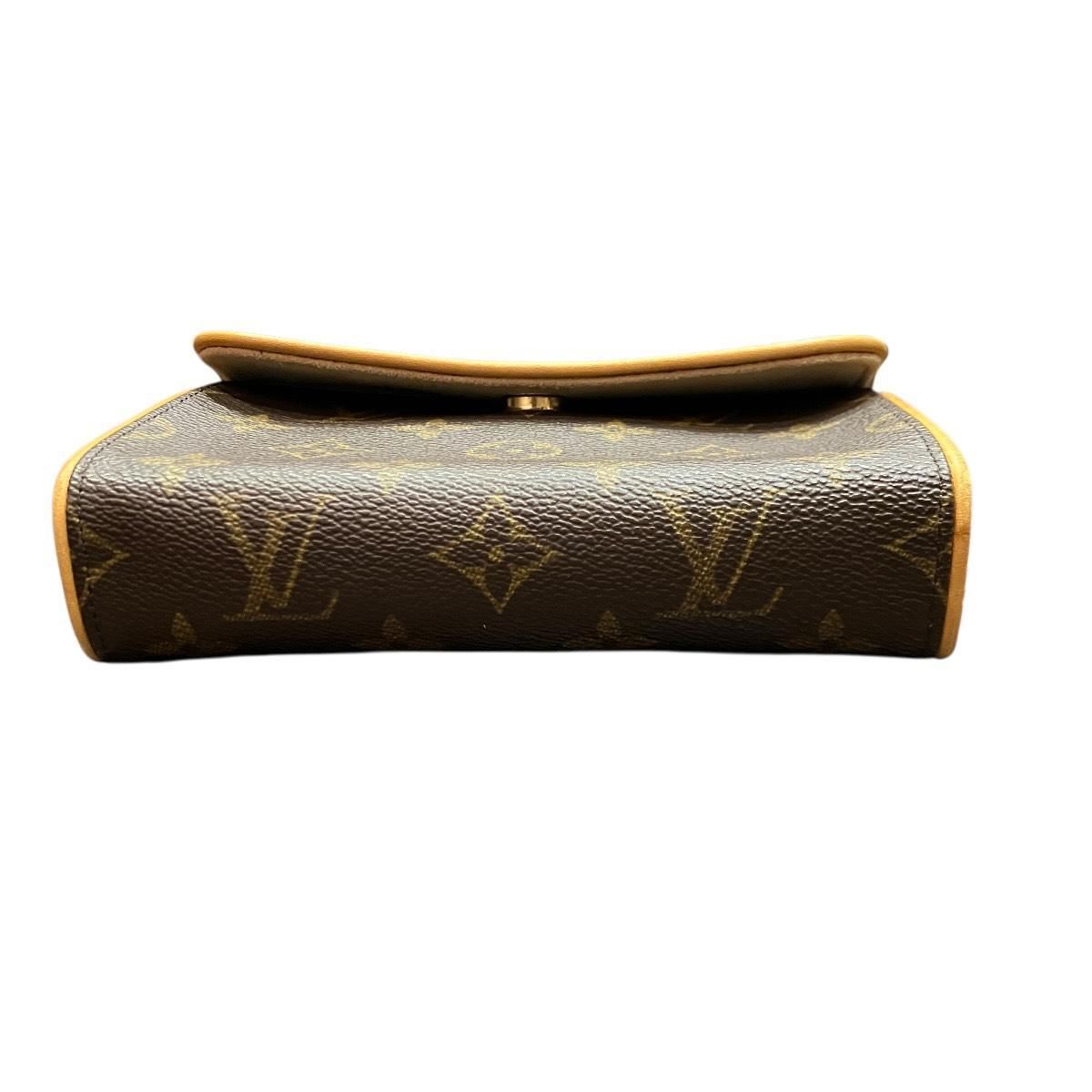 Louis Vuitton Pochette Florentine Monogram Shoulder Bag Canvas — view 3
