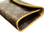 Louis Vuitton Pochette Florentine Monogram Shoulder Bag Canvas — view 9