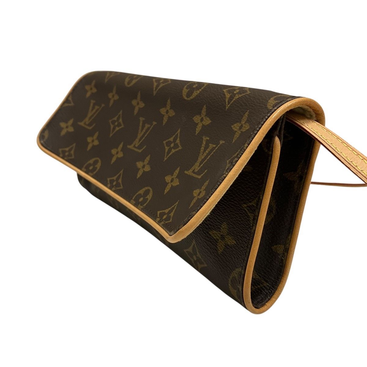 Louis Vuitton Pochette Twin GM Monogram Canvas — view 9
