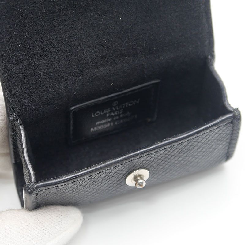 Louis Vuitton LV Earphones Pouch Monogram Eclipse — view 8