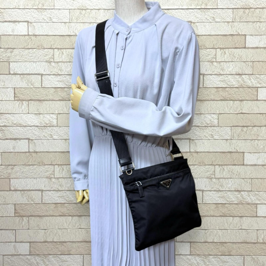 Prada Shoulder Bag Nylon Black — view 2