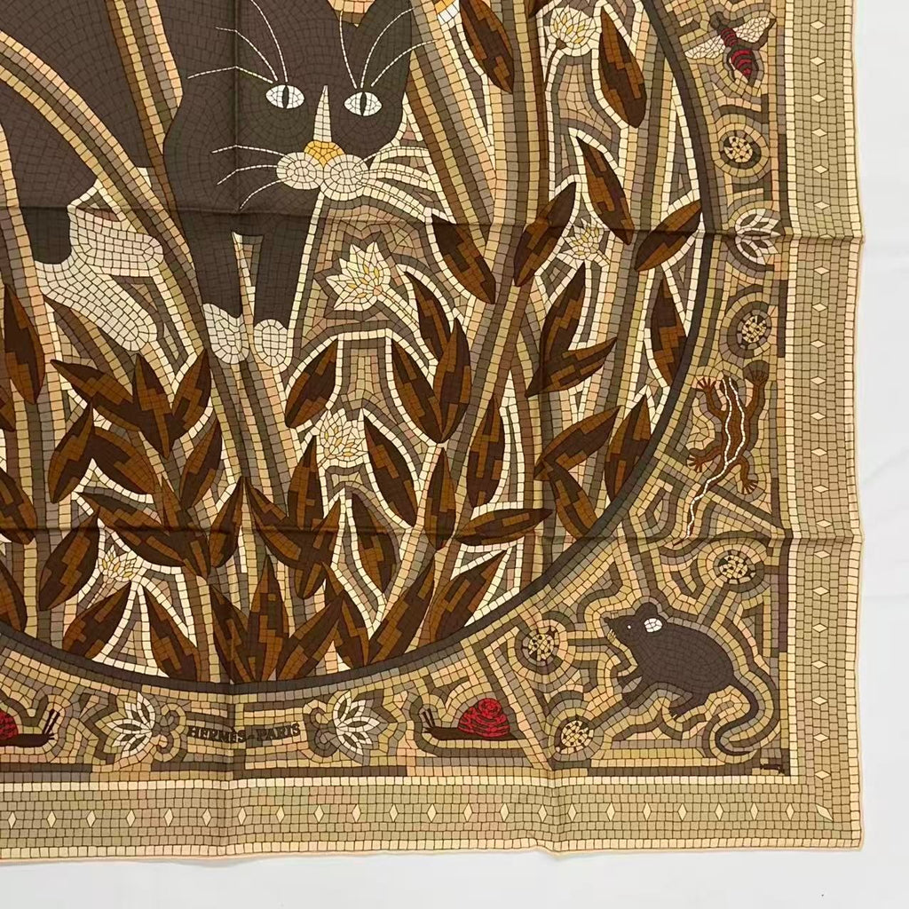 Hermes Carre 90 Scarf Silk Cave Felem Beware of Cats Beige — view 3