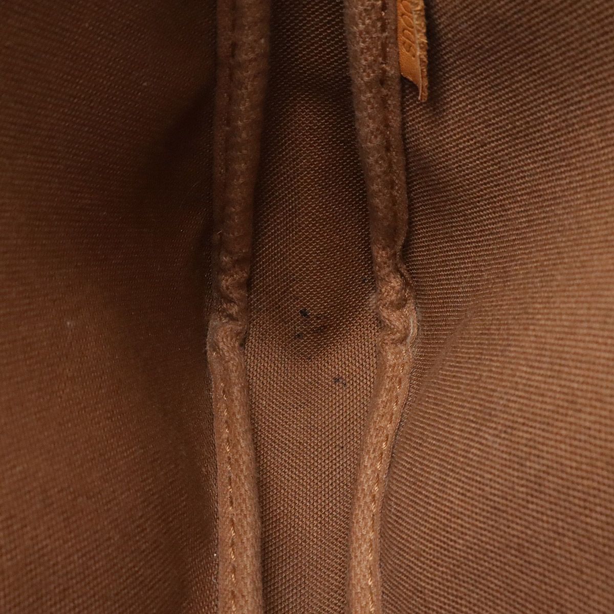 Louis Vuitton Monogram Pochette Pouch Handbag Party — view 8