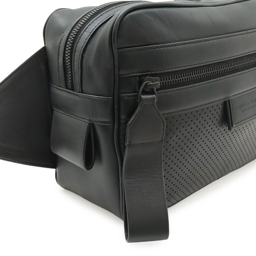 Bottega Veneta Leggero Belt Bag Leather Black — view 8