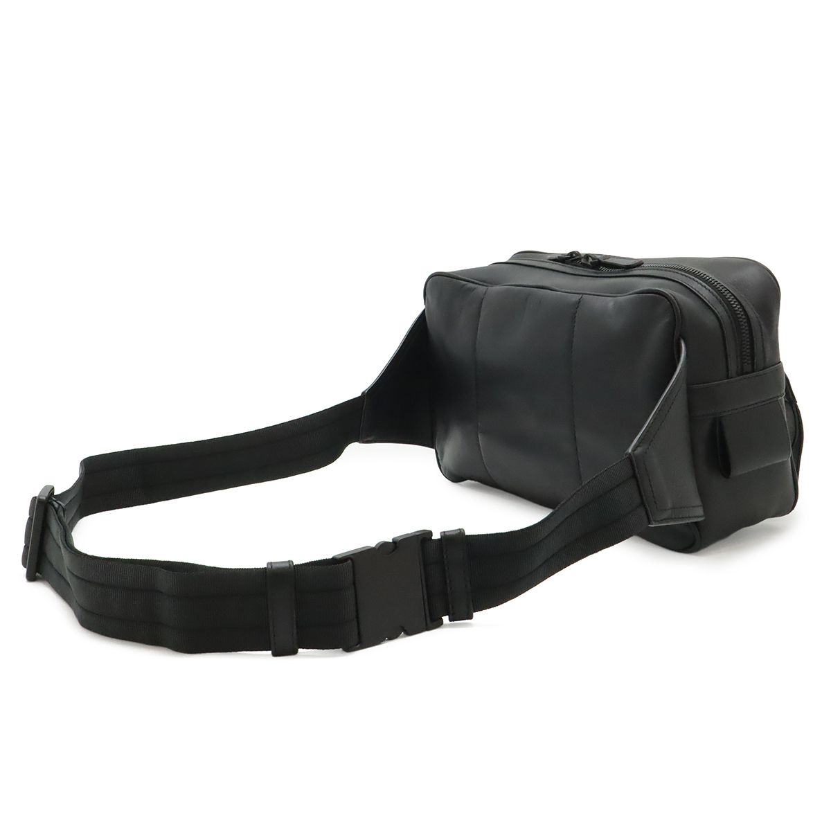 Bottega Veneta Leggero Belt Bag Leather Black — view 2