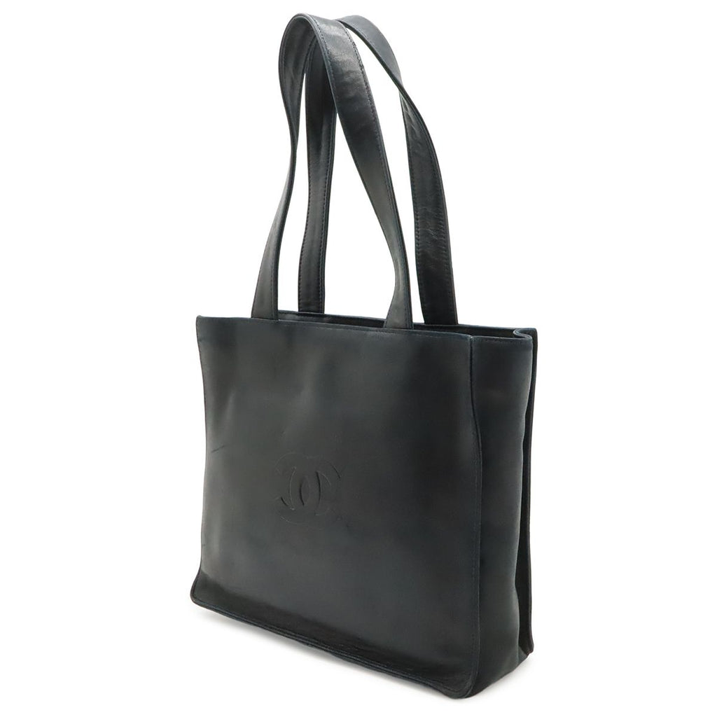 Chanel Camellia CC Logo Tote Shoulder Strap Lambskin Leather Black — view 2