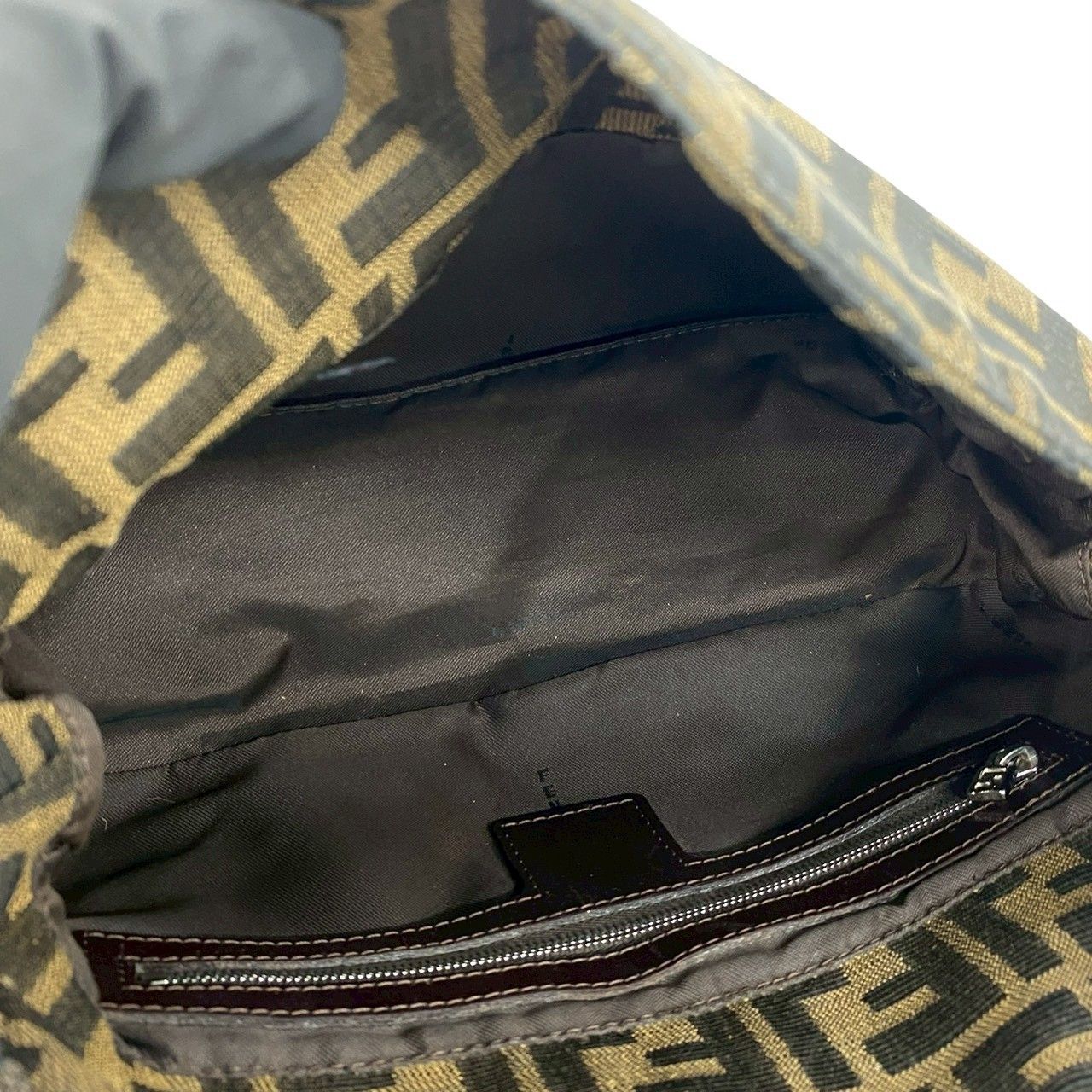 Fendi Vintage Zucca FF Pattern Canvas Leather Shoulder Bag Brown Black — view 9