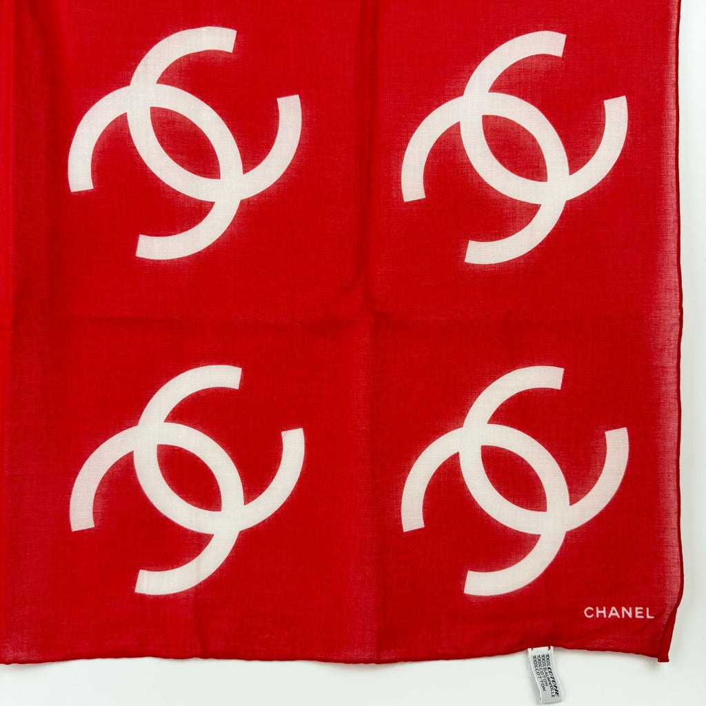 Chanel CC Logo Scarf Cotton Red and White Vintage — view 5