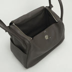 Hermes Lindy 34 Tote Shoulder Bag Color Etain Gray Silver — view 9