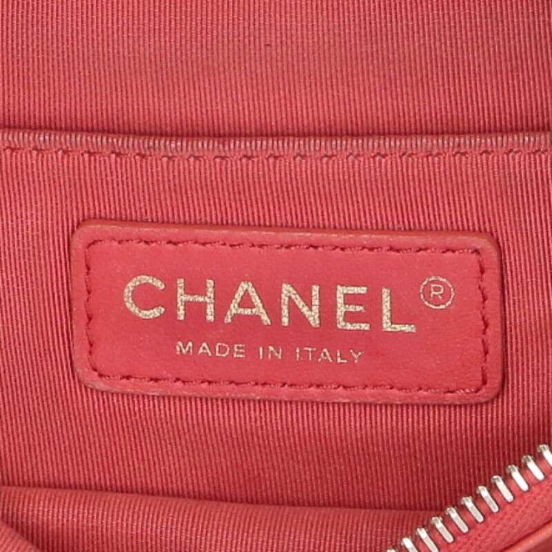 Chanel Quilted Lambskin Chain Waist — view 3