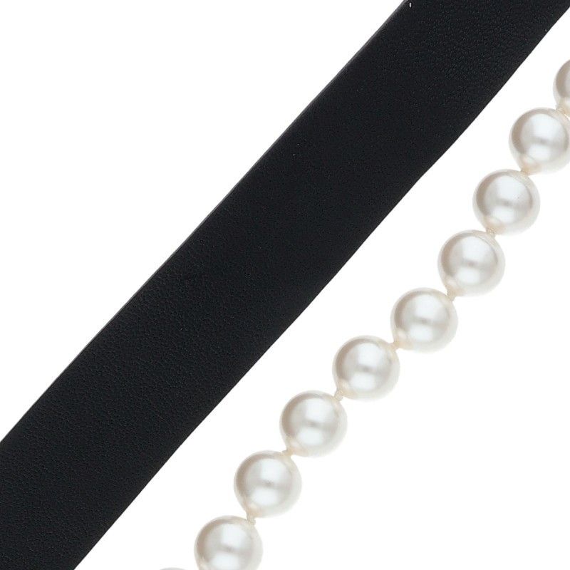 Chanel Faux Pearl Ribbon Necklace — view 5