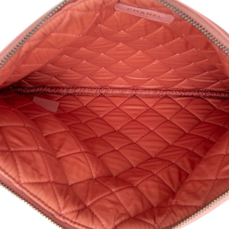 Chanel CC Logo Boy Clutch Pink Lambskin — view 4