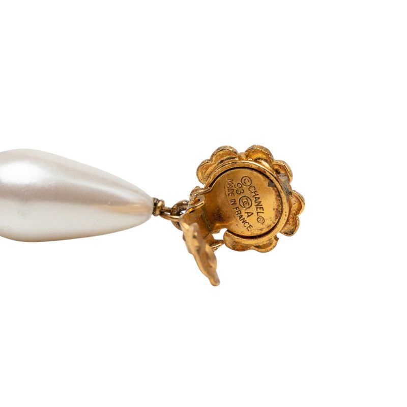Chanel Camellia Vintage Swing Earrings 93 Gold White Plated Faux Pearl — view 3