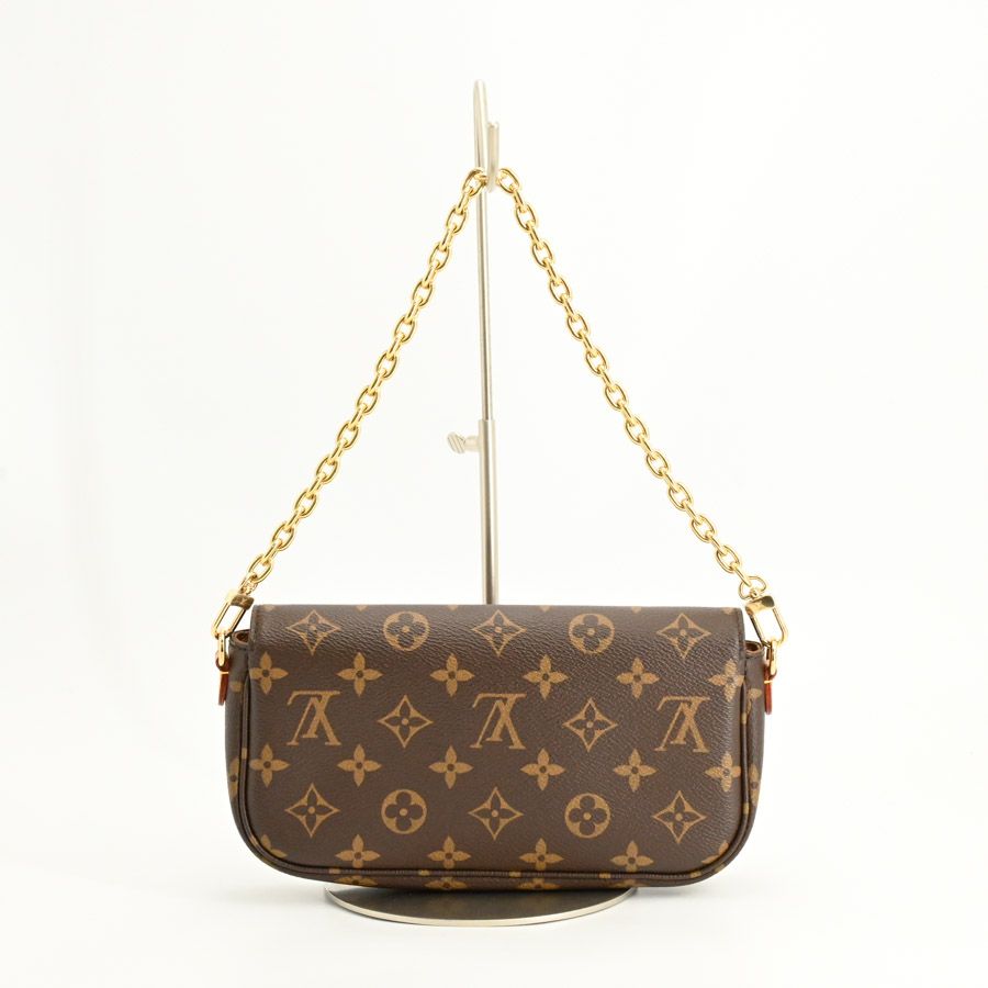 Louis Vuitton Shoulder Bag Wallet on Chain — view 3