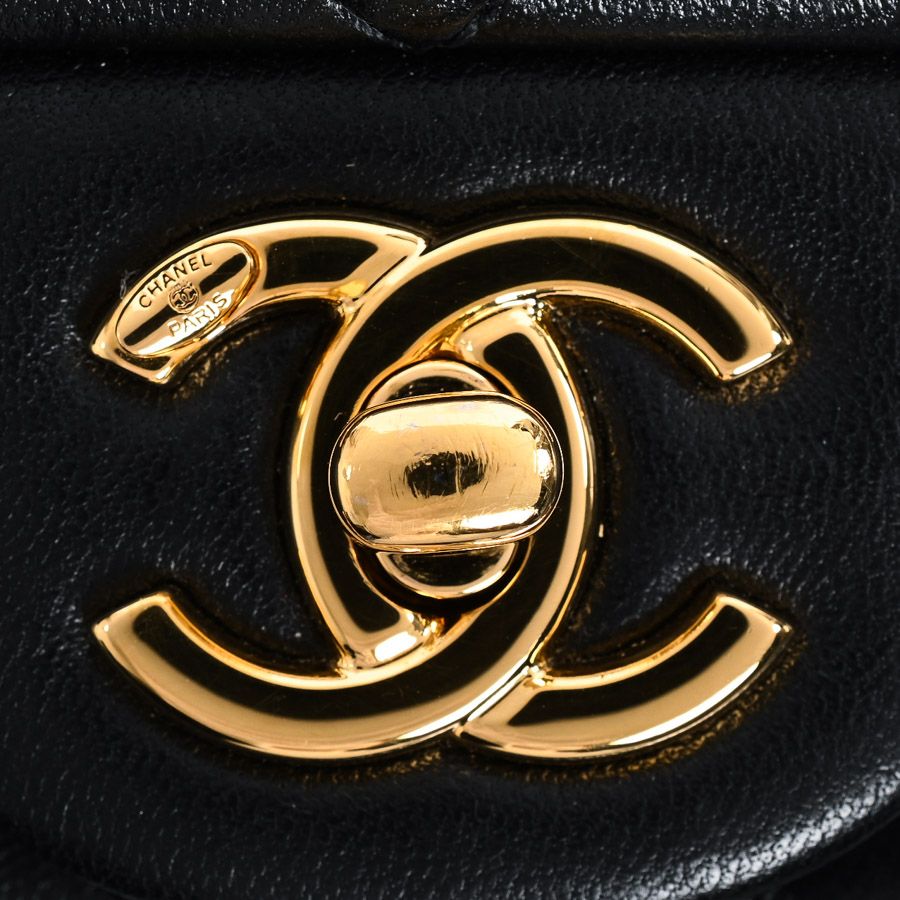 Chanel Shoulder Bag Small Top Handle — view 7