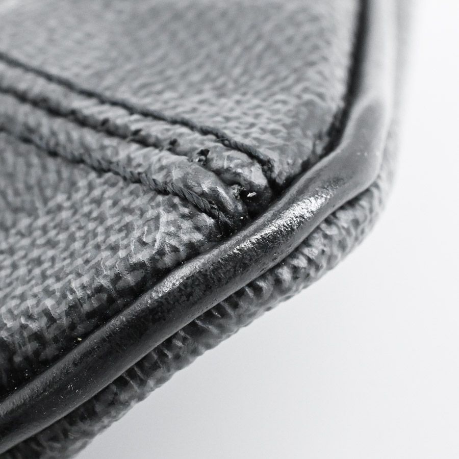 Louis Vuitton Shoulder Bag Thomas — view 7