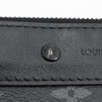 Louis Vuitton Clutch Pochette Tugo — view 8