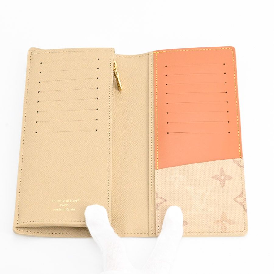 Louis Vuitton Bifold Wallet Portefeuille Brazza — view 4