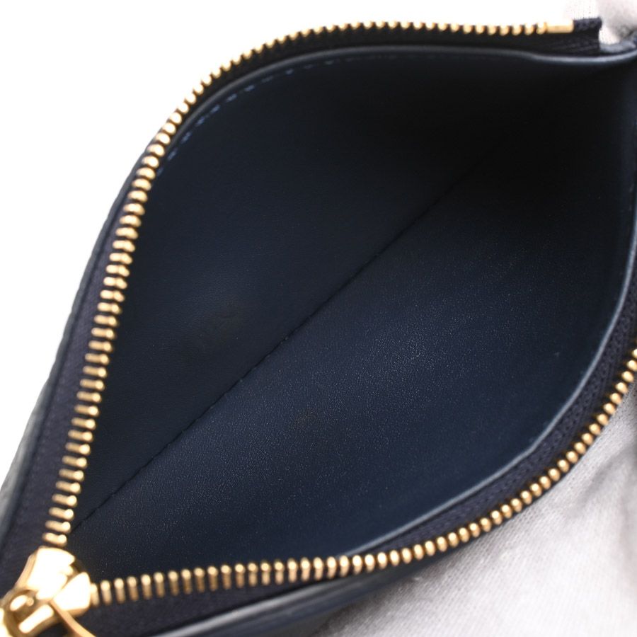 Louis Vuitton Compact Wallet Portefeuille Capucines — view 6