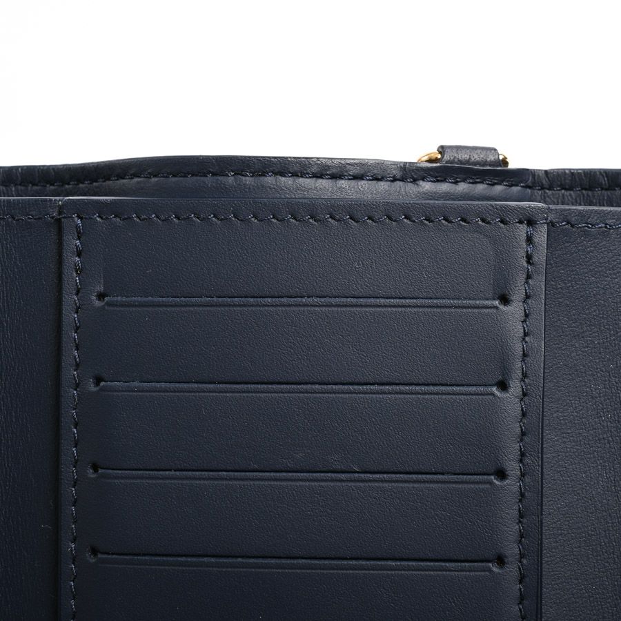 Louis Vuitton Compact Wallet Portefeuille Capucines — view 9