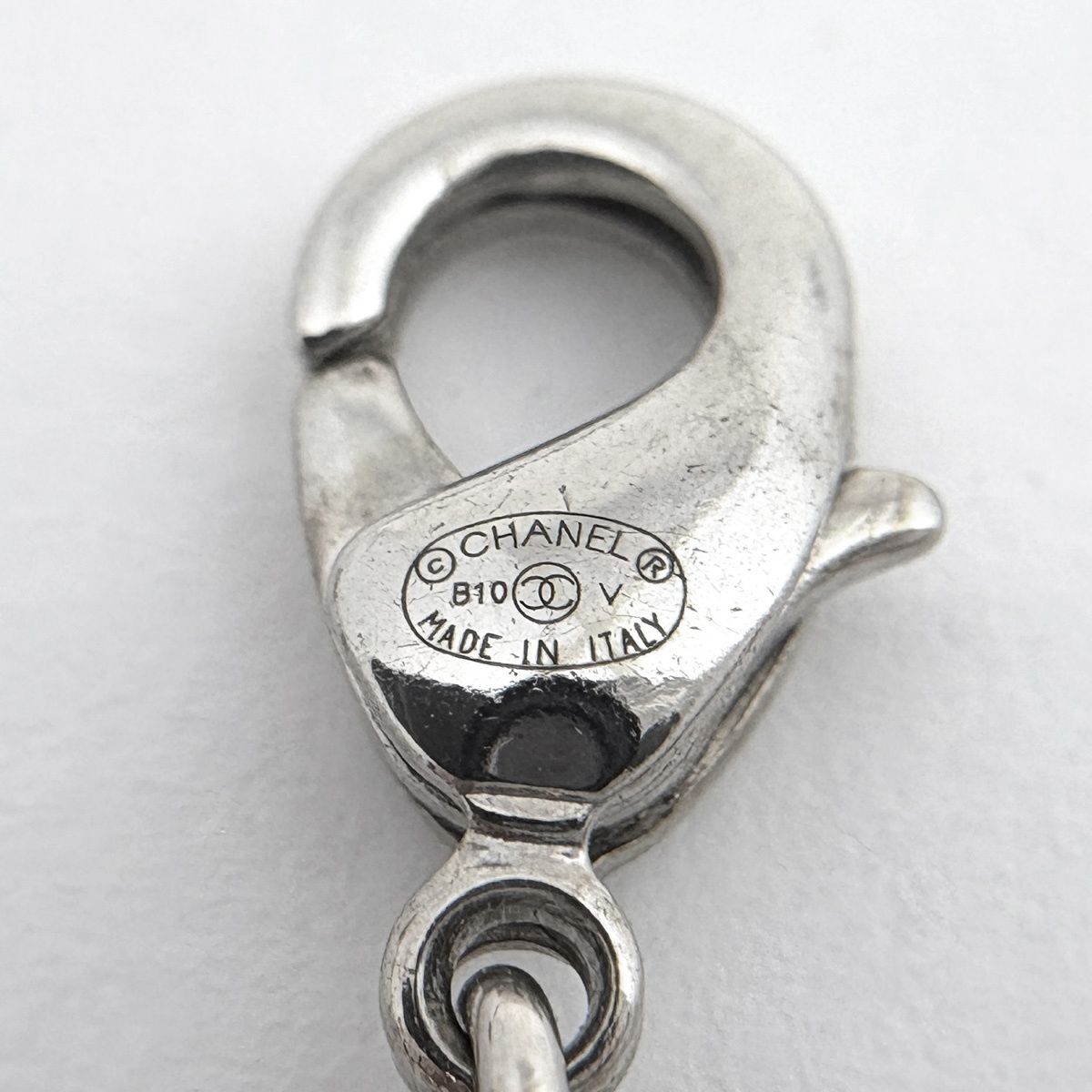 Chanel CC Logo Rhinestone Necklace CC Mark Silver Plated — view 4