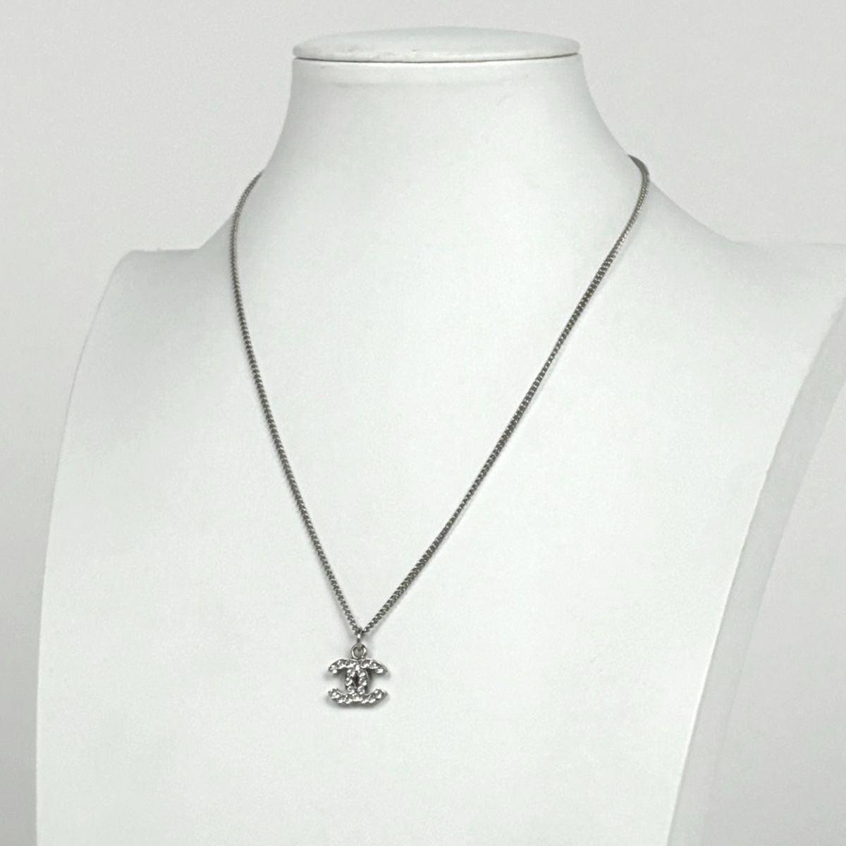 Chanel CC Logo Rhinestone Necklace CC Mark Silver Plated — view 5