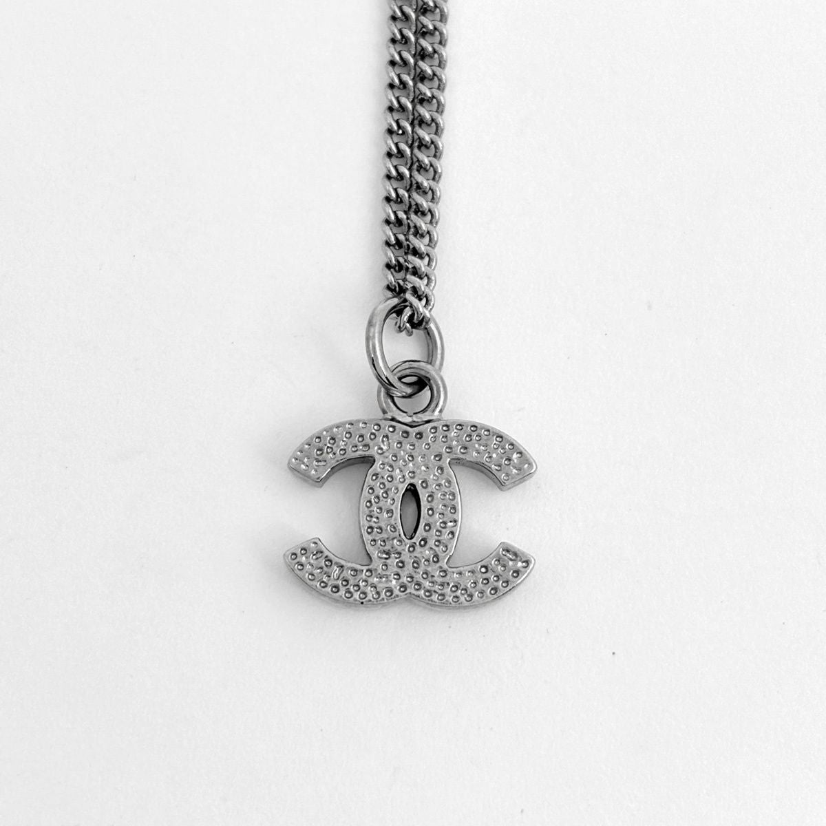 Chanel CC Logo Rhinestone Necklace CC Mark Silver Plated — view 2