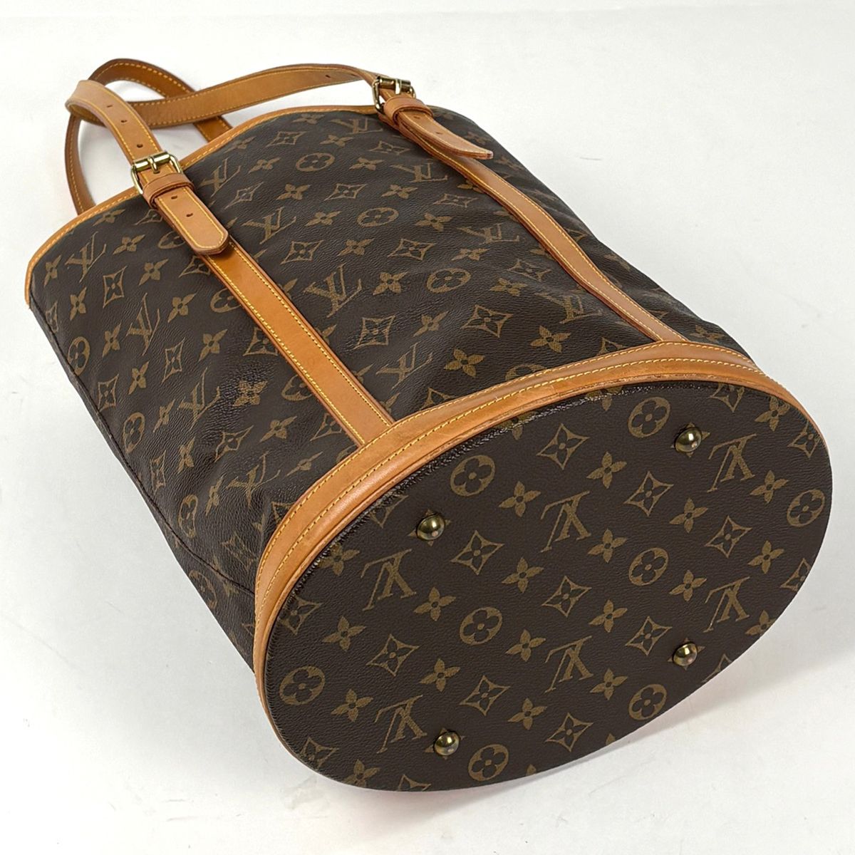 Louis Vuitton Bucket GM Shoulder — view 2