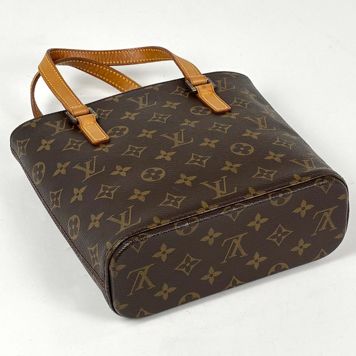 Louis Vuitton Vavin PM Handbag Monogram Brown — view 2