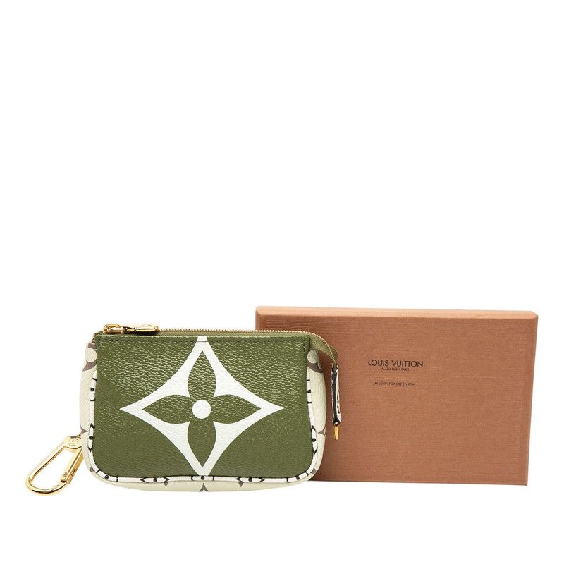 Louis Vuitton Monogram Giant Mini Pochette Accessoires Pouch Beige Green Ivory — view 7