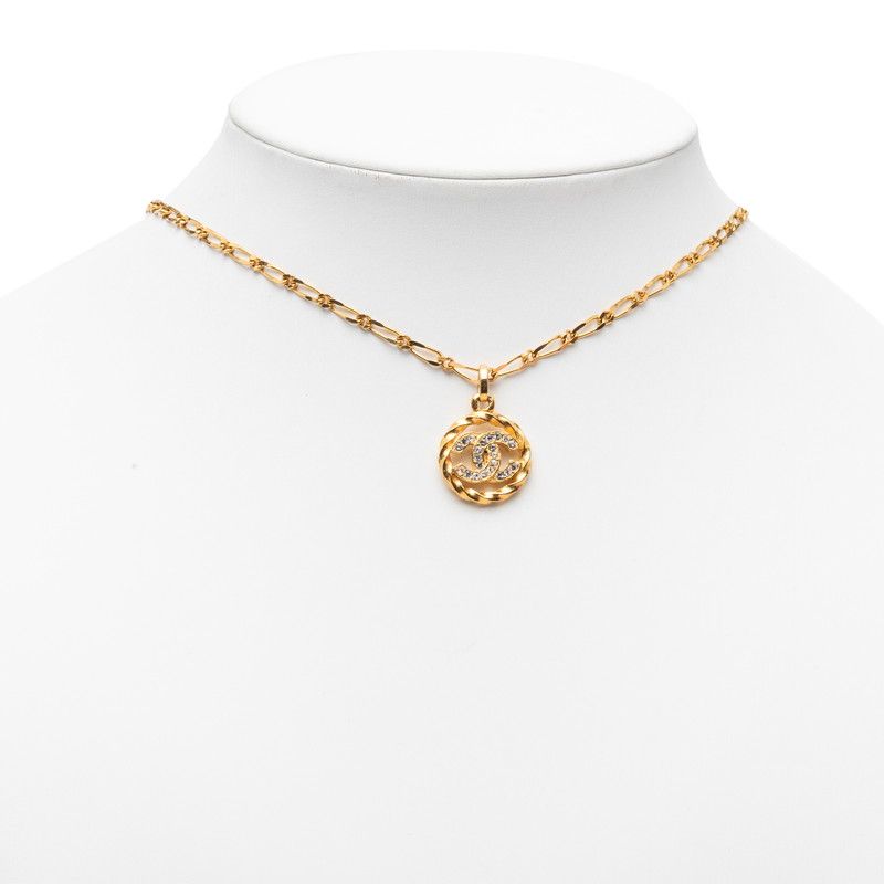 Chanel CC Logo Pendant Gold Plated Rhinestone — view 6
