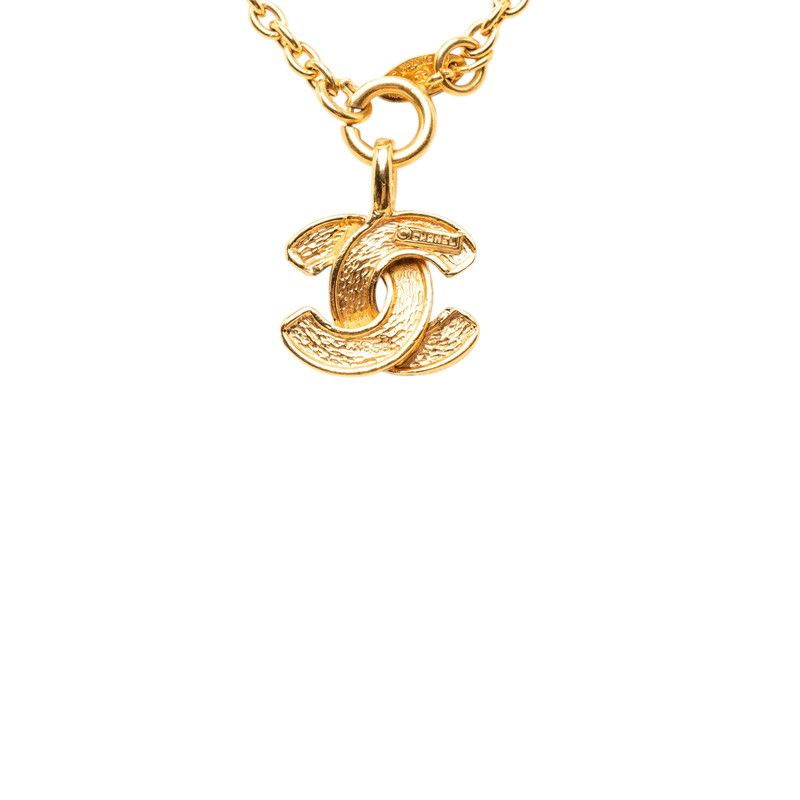 Chanel Quilted CC Logo Chain Pendant Gold Plated — view 3