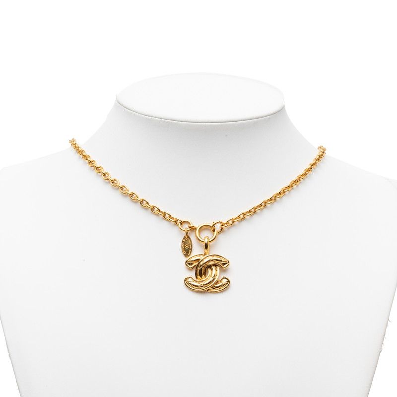 Chanel Quilted CC Logo Chain Pendant Gold Plated — view 6