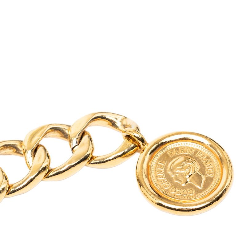 Chanel CC Logo 31 Rue Cambon Chain Belt Gold Plated — view 2