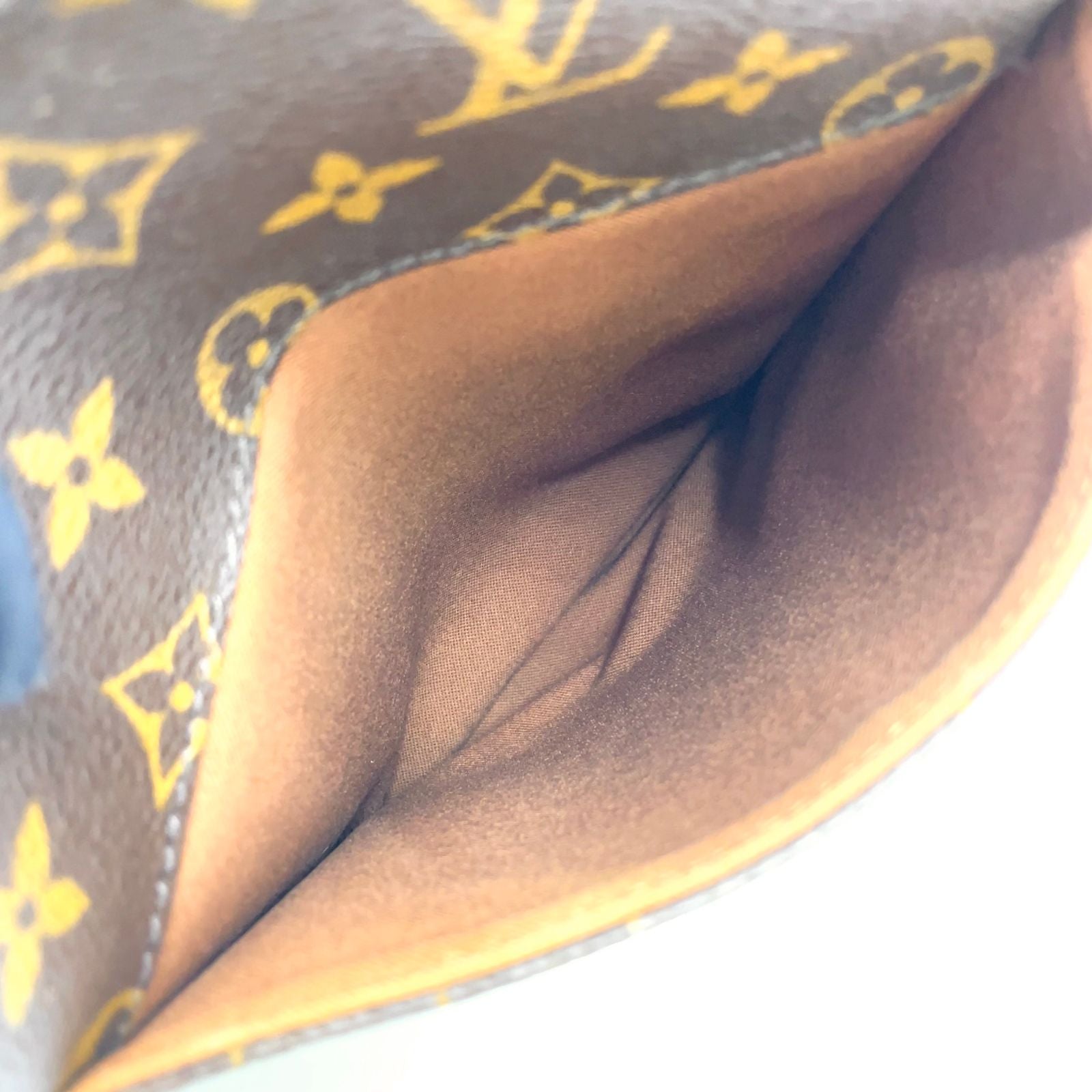 Louis Vuitton Aves Monogram Leather Canvas Brown Light Shoulder Bag Gold — view 8