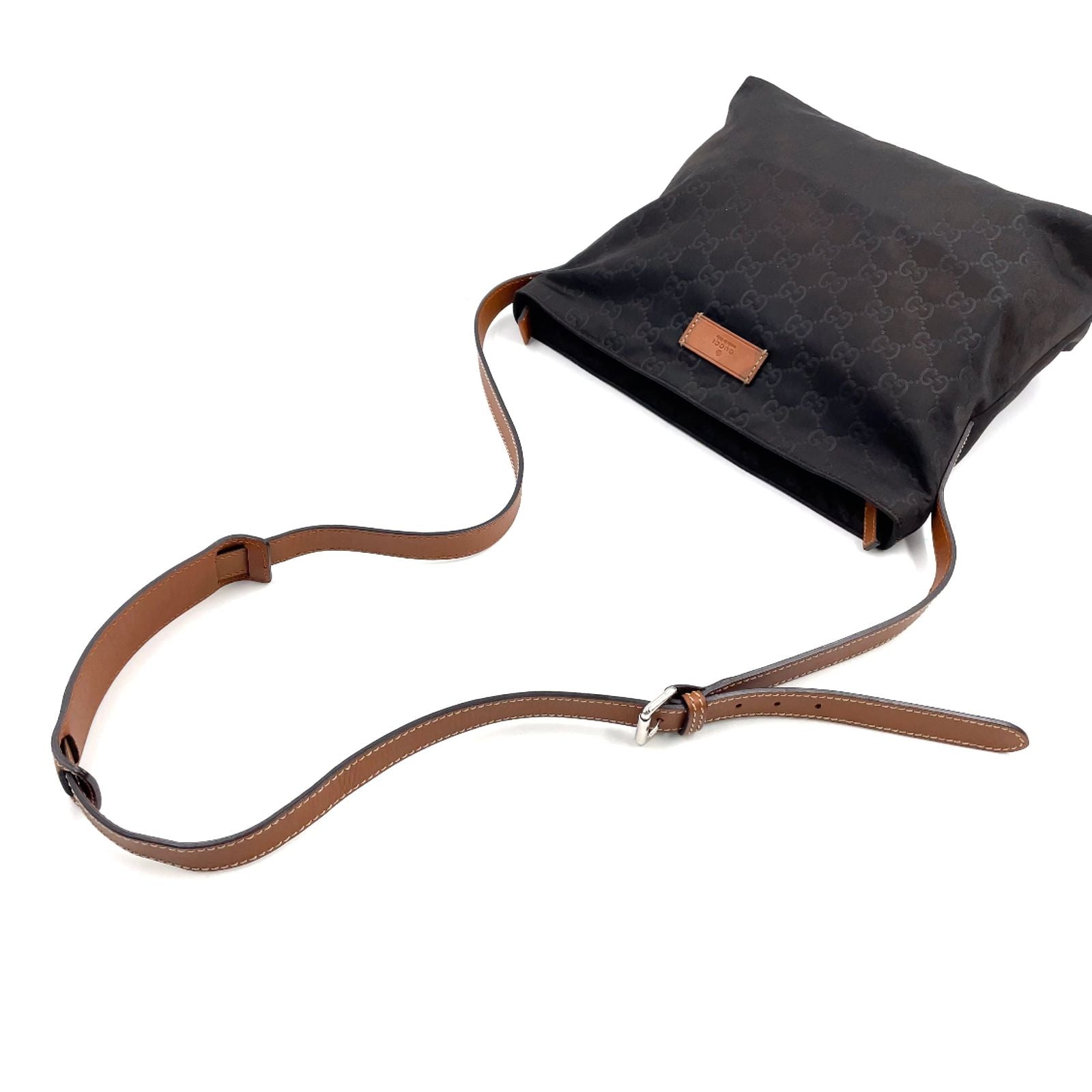 Gucci GG Pattern Leather Nylon Dark Brown Light Shoulder Bag Gold — view 6
