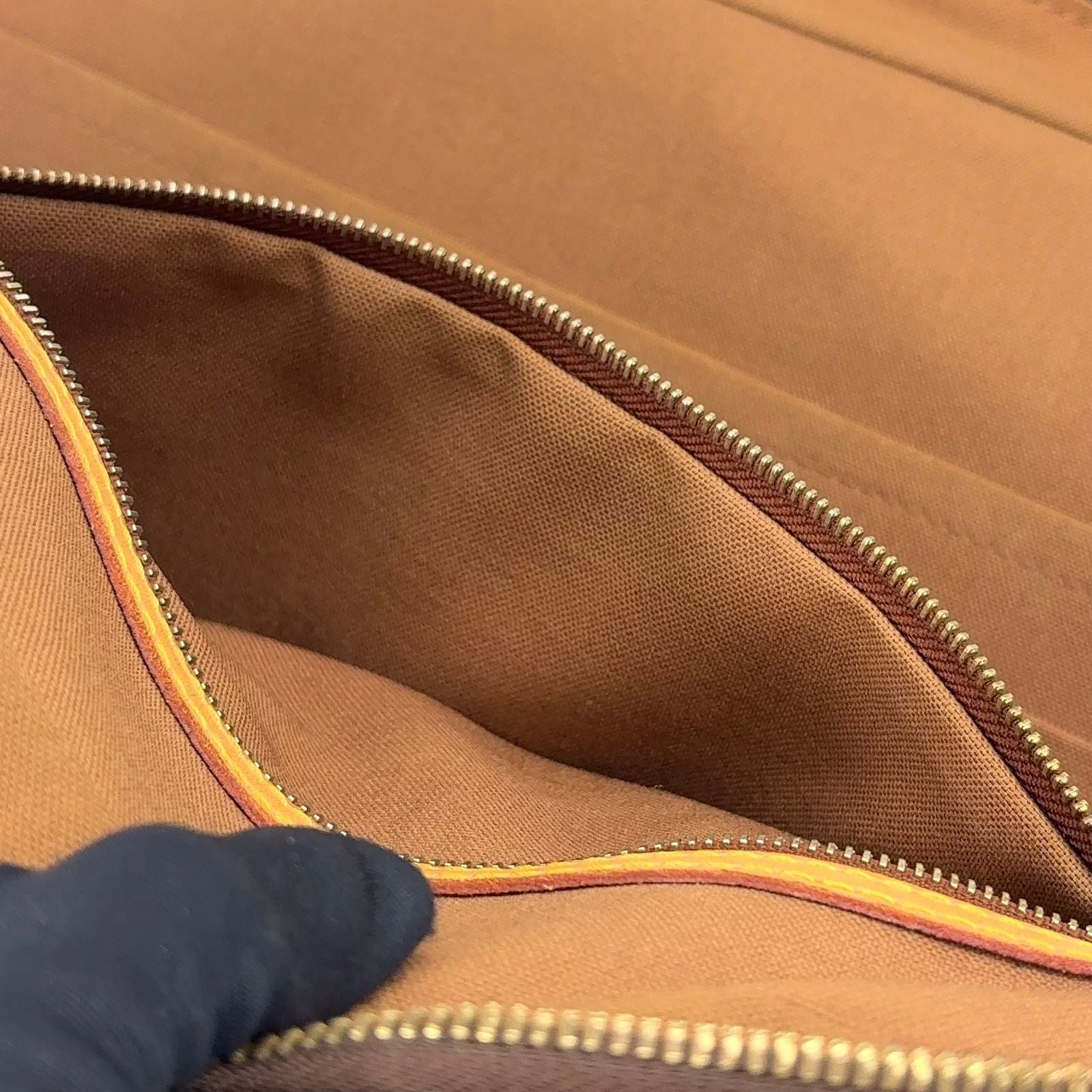 Louis Vuitton Porte Documents Pegase Monogram Leather Brown Business Bag Gold — view 9