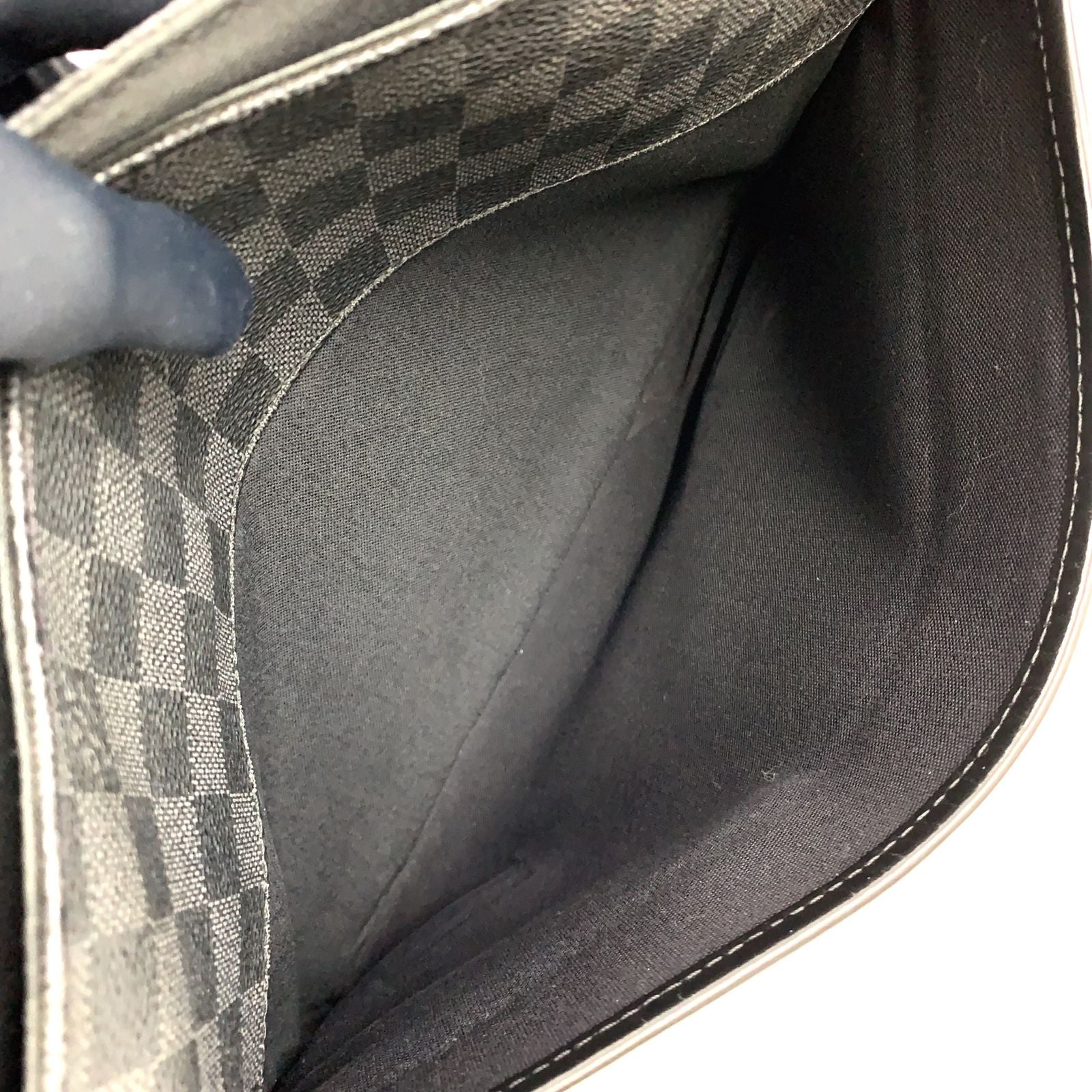 Louis Vuitton Daniel Damier Graphite Leather Canvas Black Shoulder Bag Silver — view 6