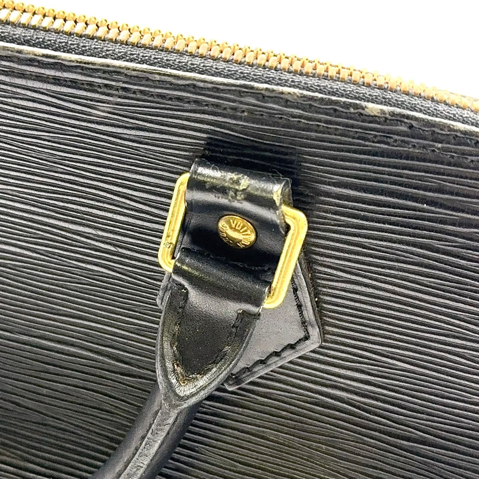 Louis Vuitton Alma Epi Noir Leather Black Handbag Gold — view 9