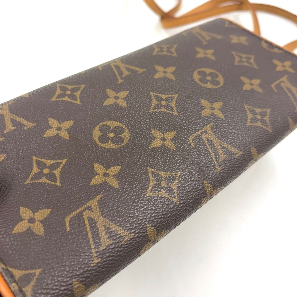 Louis Vuitton Pochette Twin GM Monogram Leather Brown Shoulder Bag Gold — view 9