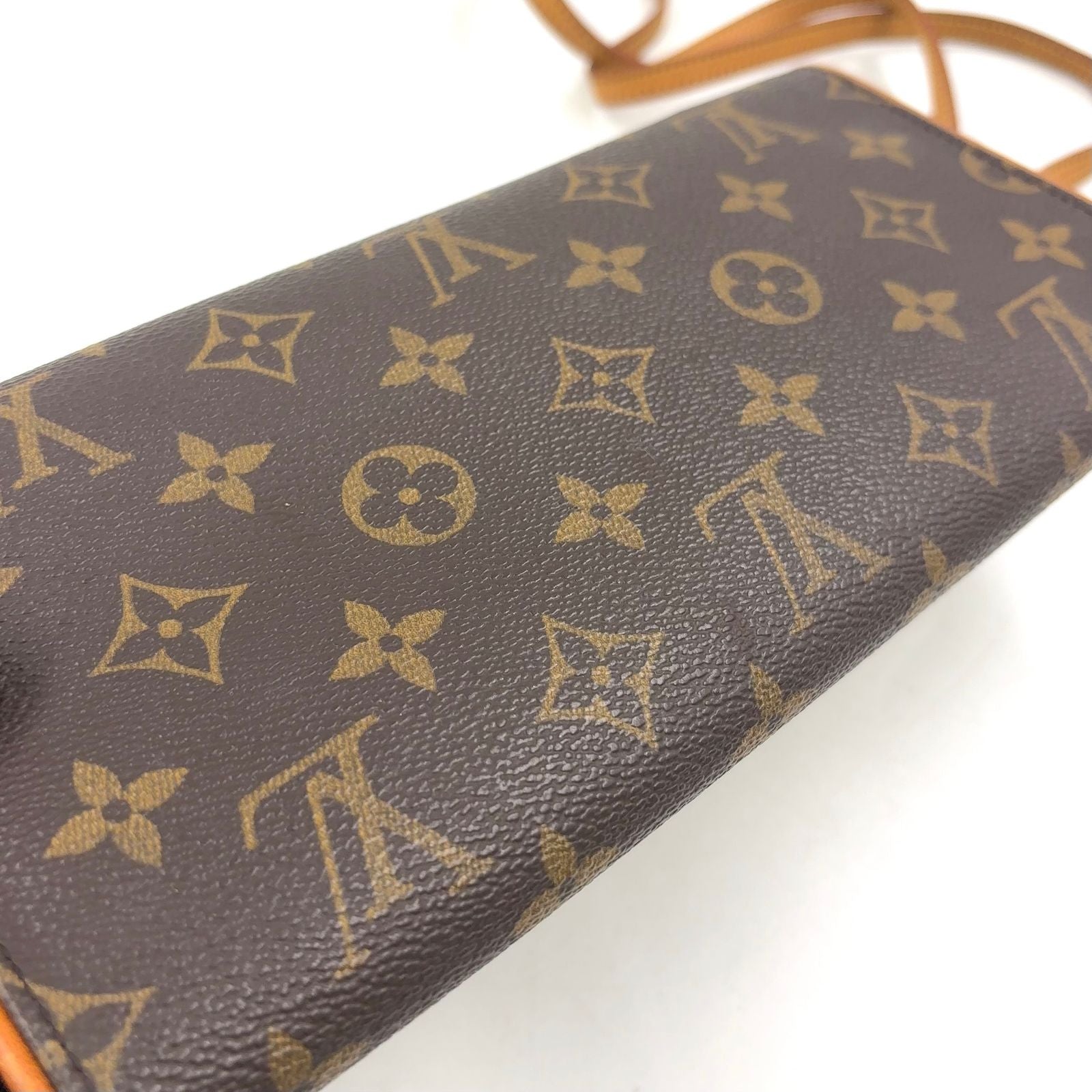 Louis Vuitton Pochette Twin GM Monogram Leather Brown Shoulder Bag Gold — view 9