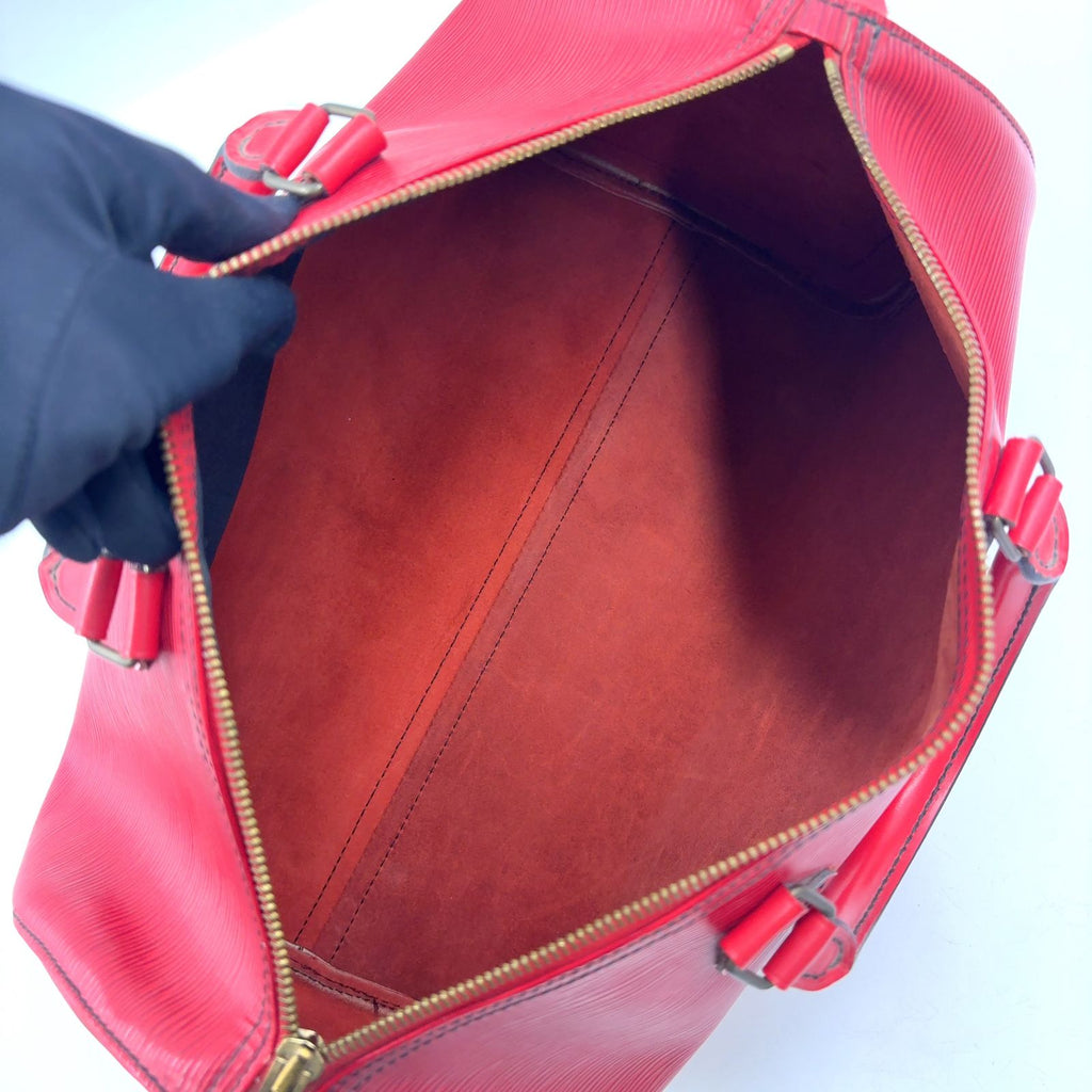 Louis Vuitton Speedy 30 Epi Castilian Red Leather Handbag Gold — view 3