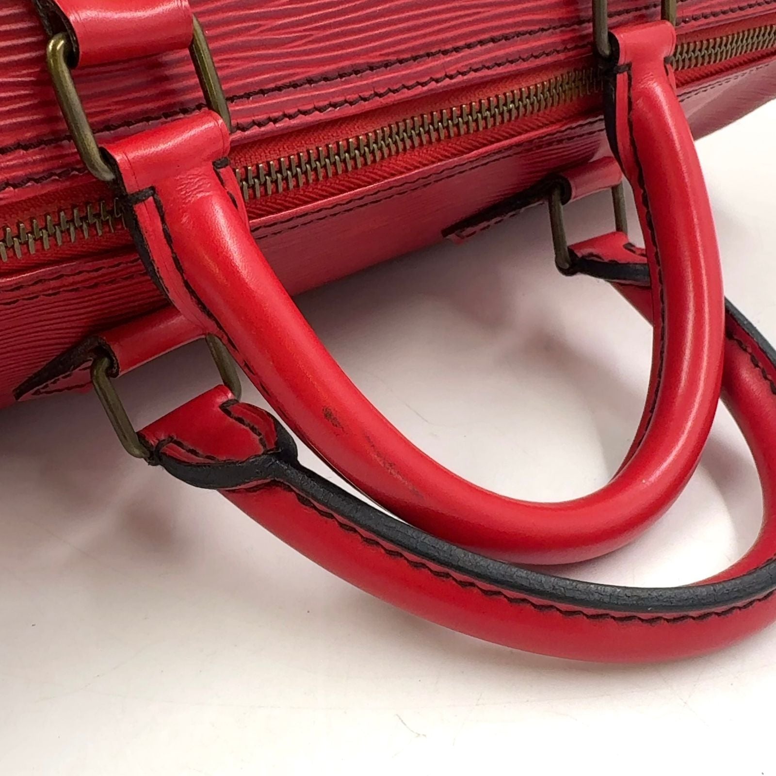 Louis Vuitton Speedy 30 Epi Castilian Red Leather Handbag Gold — view 6