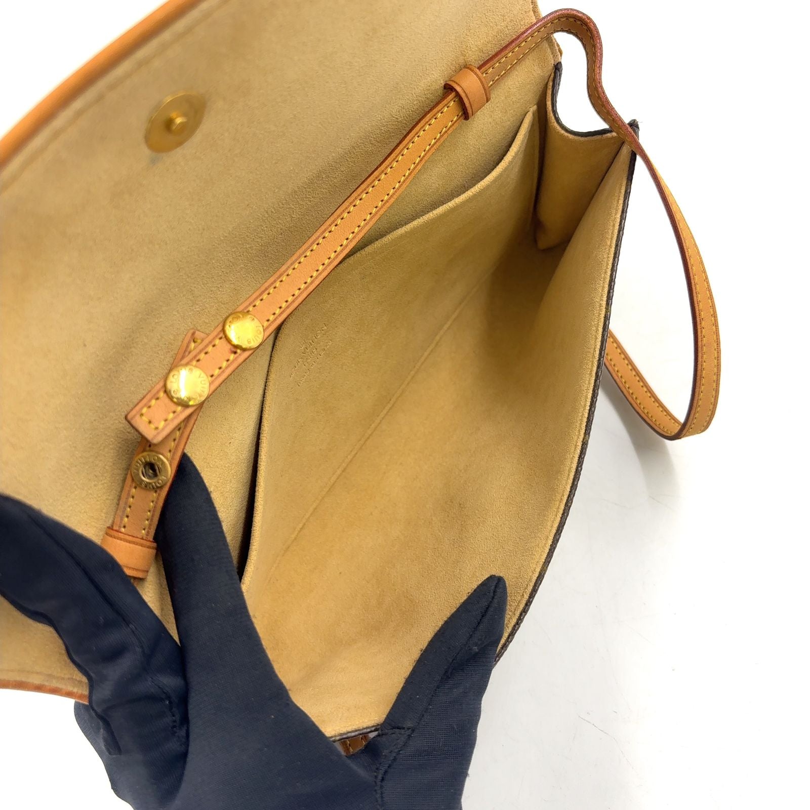 Louis Vuitton Pochette Twin GM Monogram Leather Brown Shoulder Bag Gold — view 3